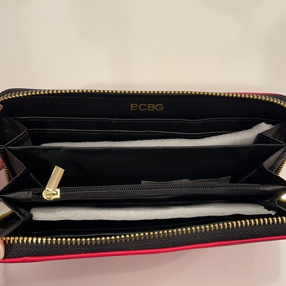 BCBG -Rosalie Zip Around Wallet, Red colour - Picture 2 of 2